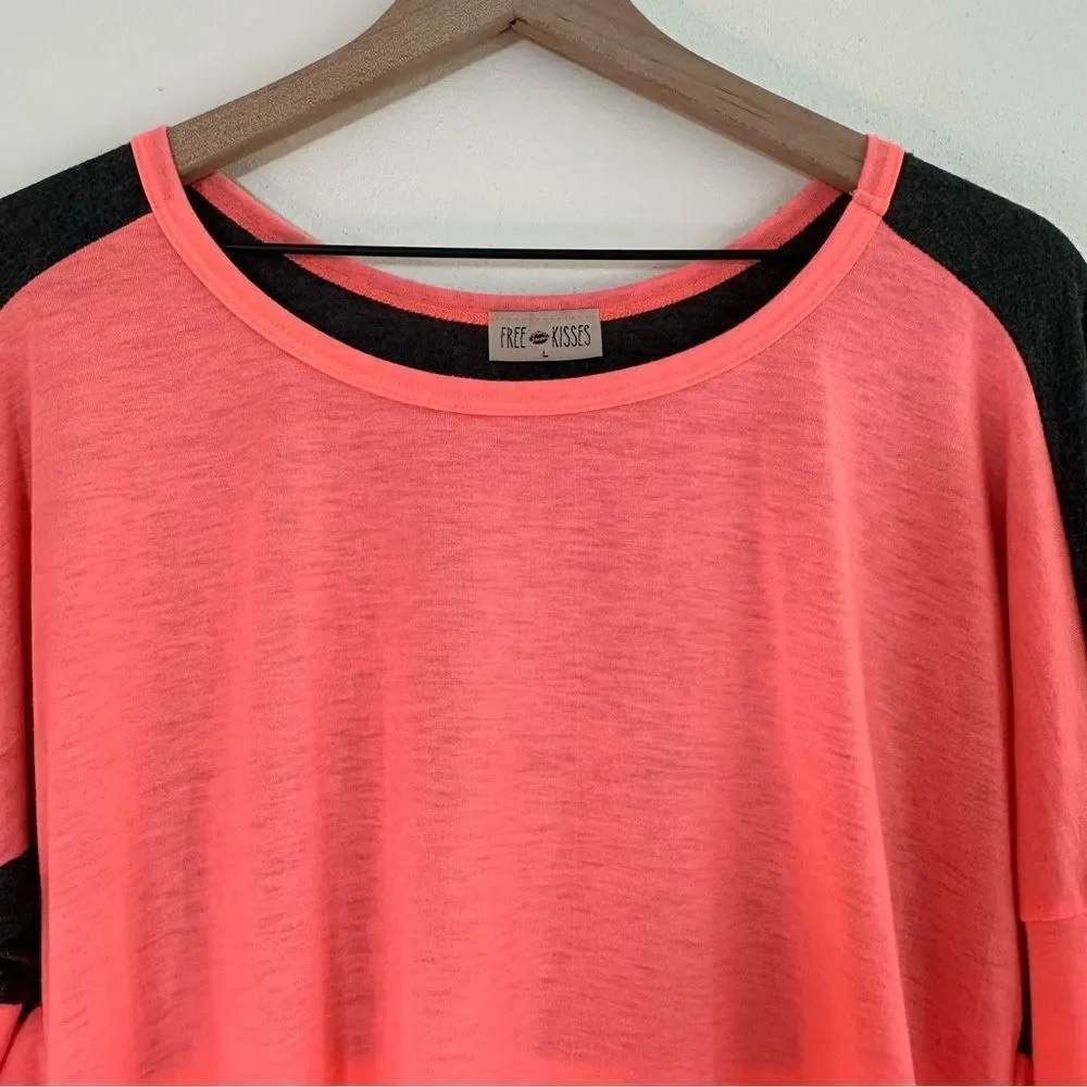Free Kisses Graphic Get Fit Long Sleeve Activewear Streetwear Top Junior’s Large - Picture 4 of 7